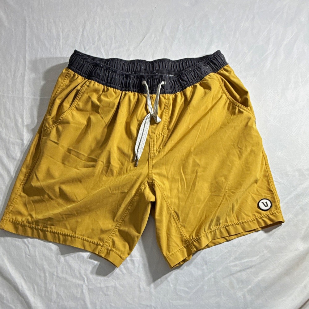 Vuori Mens Kore Shorts Mustard Yellow Mesh Lined Elastic Drawstring Pockets M